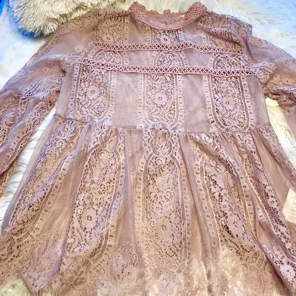 📦S•O•L•D📦 ALTARD STATE Lavender Lace Blouse - Picture 4 of 7